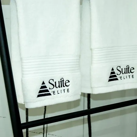 Elite * Katánie